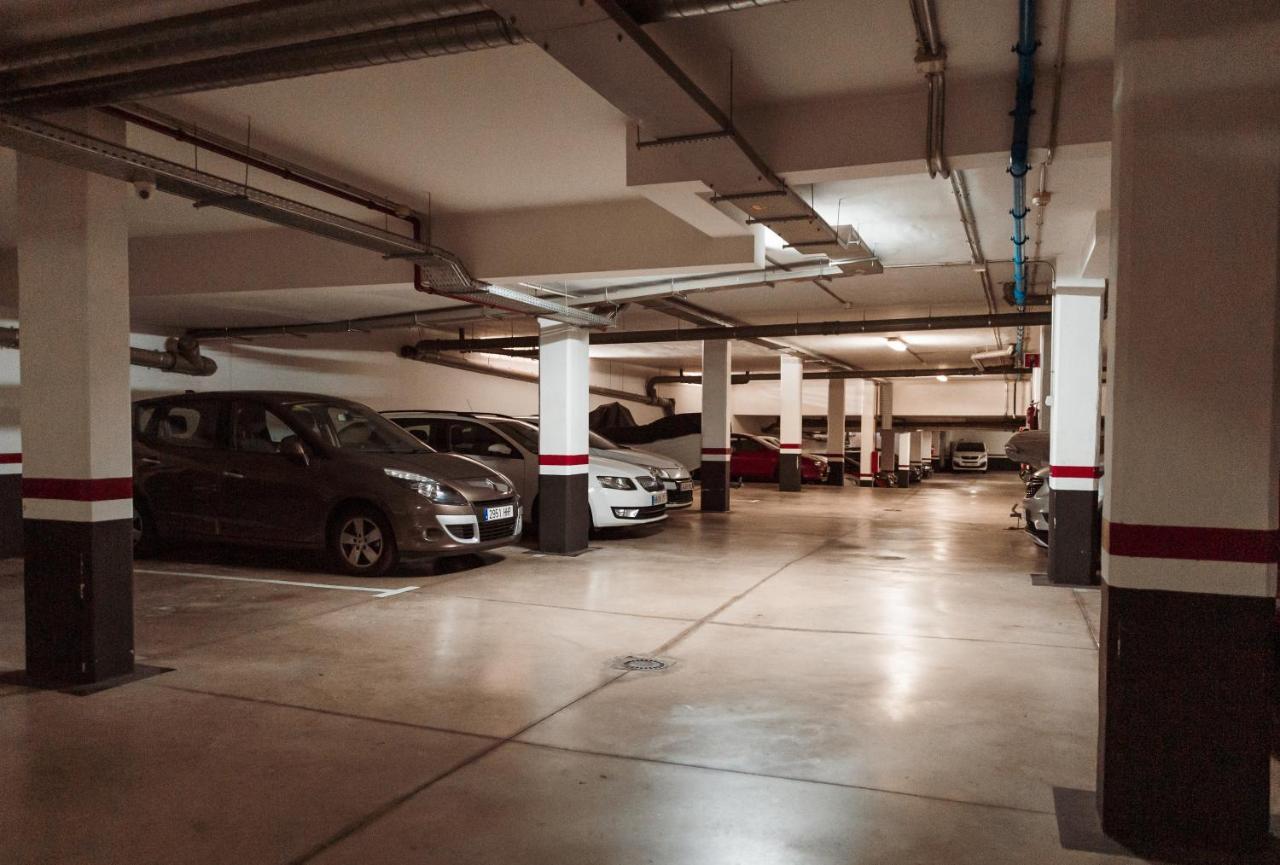 Apto Ache, Acogedor Apartamento De 66 M Con Terraza, Aire Acondicionado Y Parking Privado Gratuito Los Abrigos Bagian luar foto